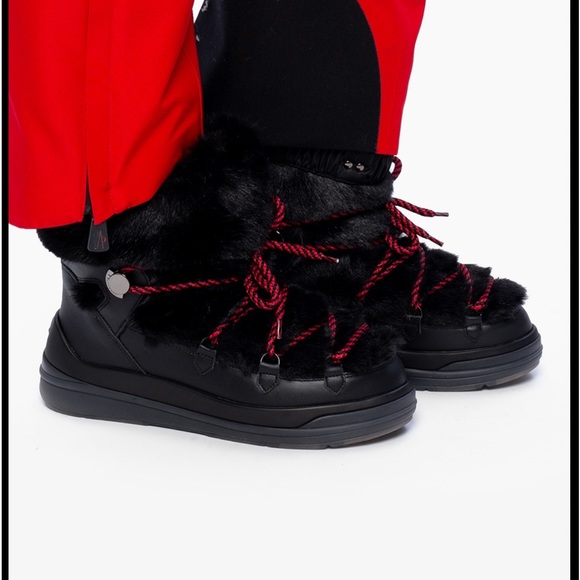 Moncler Insolux Boots - Picture 5 of 7